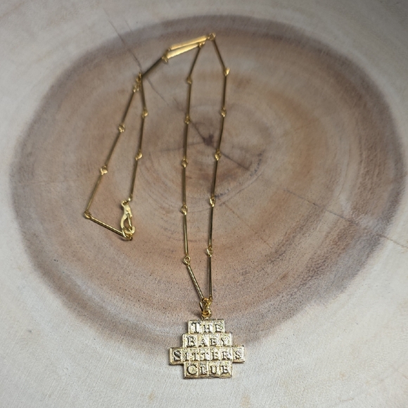 Gold Plated Vintage The Baby Sitters Club Pendant - Picture 4 of 7
